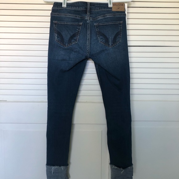 Hollister Super Skinny Jeans - Picture 2 of 3